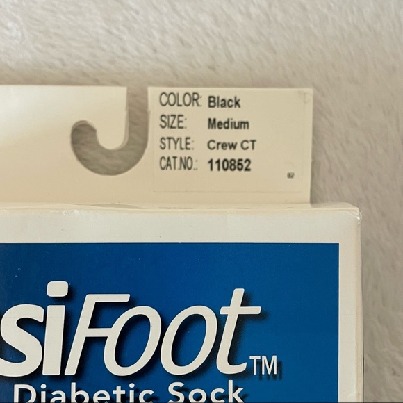 SensiFoot Diabetic Socks - size Medium - Picture 4 of 15